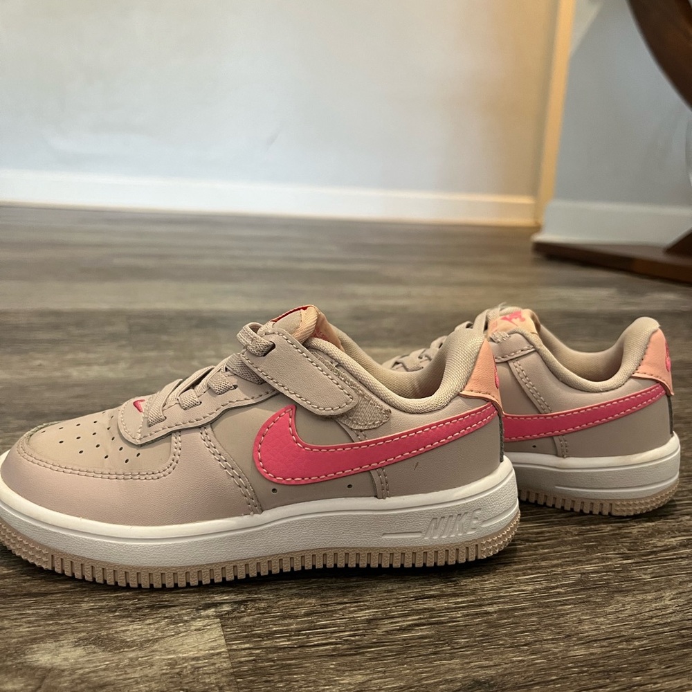 Nike Kids Sneakers - Pink and Beige